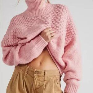 NWT Free People Bradley Pullover Sweater in Bubblegum Pink Womens Medium